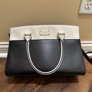 Kate spade purse